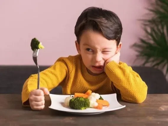 Những lưu ý quan trọng khi chăm sóc trẻ suy dinh dưỡng bằng dinh dưỡng